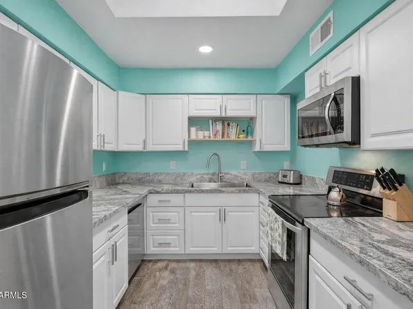 4175 E Pecan Road, Phoenix, AZ 85040