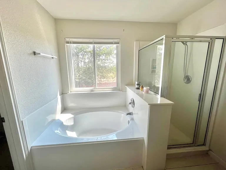 2702 Verbena Loop — Photo 28