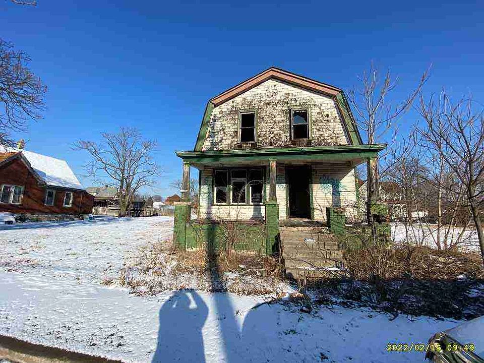 4118 Buchanan