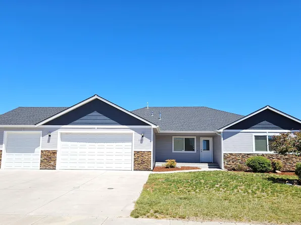 5545 Sturdivant Ave, Klamath Falls, OR 97603
