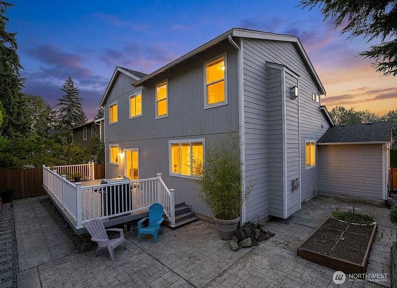 3rd image of 26820 107th Avenue SE