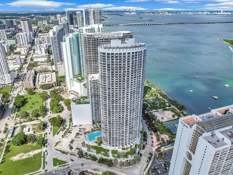 1750 N Bayshore Dr #3708 — Photo 22