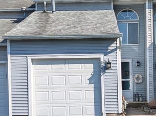 8497 Fathom Dr, Baldwinsville, NY 13027