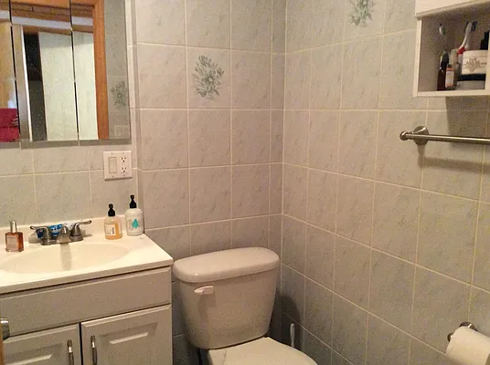 Rented by New York Realty Minimax Inc | media 9