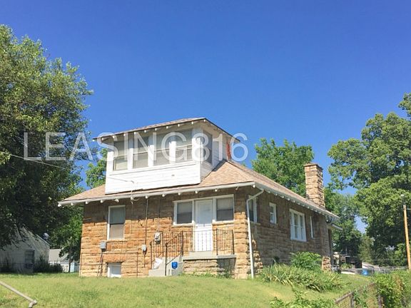 2nd image of 6664 Bellefontaine Ave