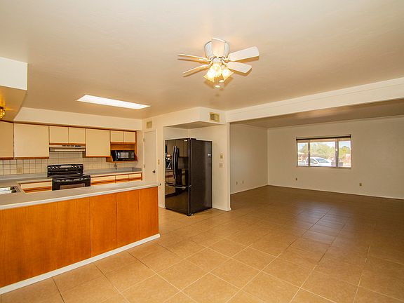 5th image of 291 W Paseo Del Chino