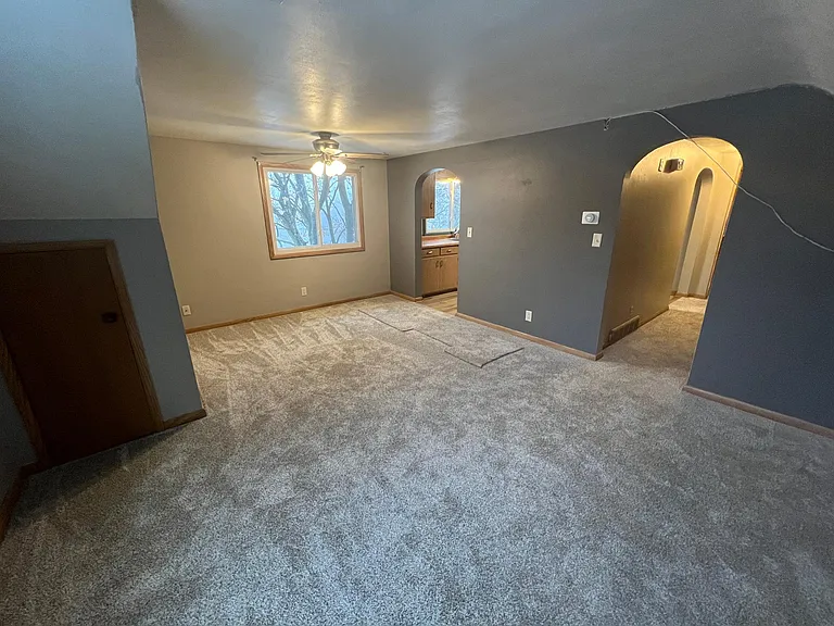 2520 28th St SE #2 — Photo 3