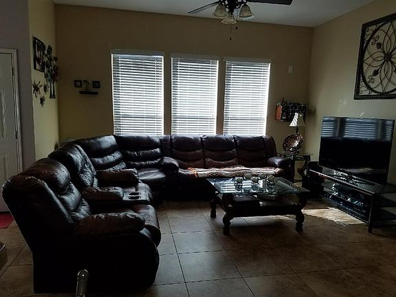 4th image of 6166 Galloway Ln