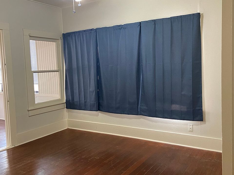 611J 611 13th St W Bandera TX Zillow