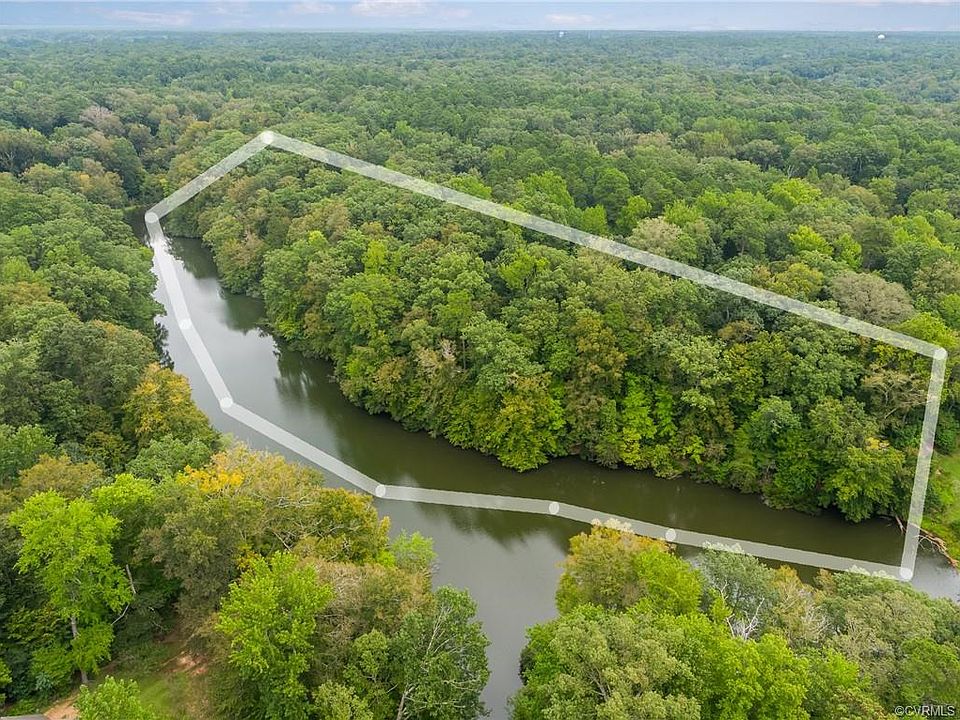 2nd image of 110 Overlook Dr