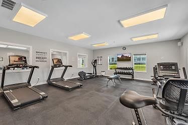 3rd image of 217 Morrison Ave #1