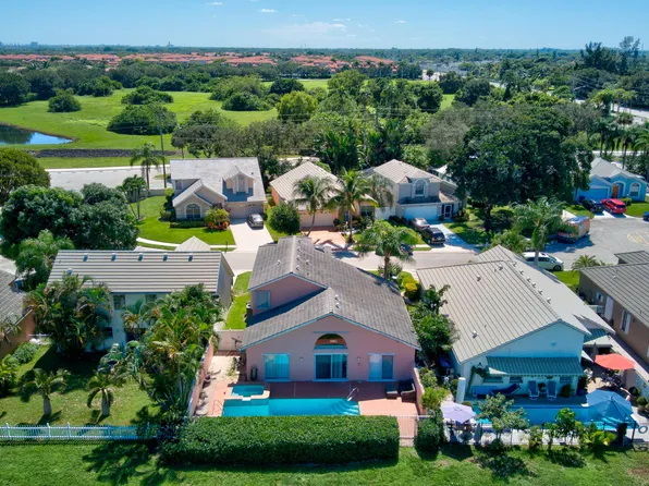 4355 Leicester Ct, West Palm Beach, FL 33409