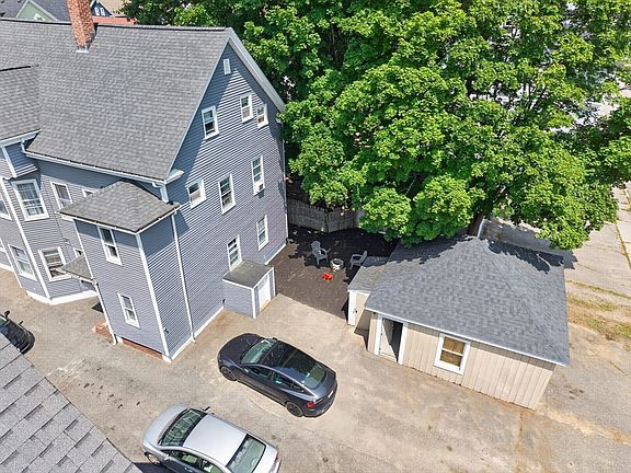 3rd image of 6 Eight Foster St