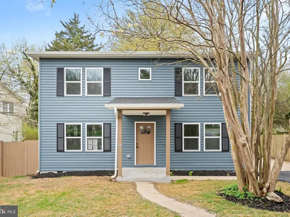 3141 Annandale Rd, Falls Church, VA 22042