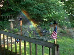 520 Oakridge Ave, North Attleboro, MA 02760