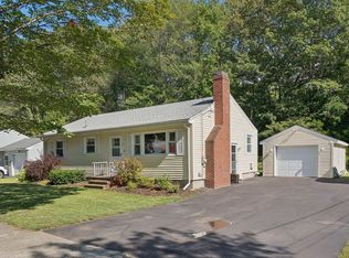 91 Coach Rd, South Portland, ME 04106