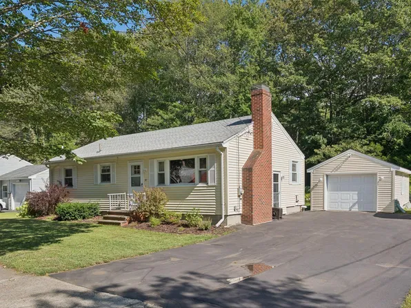 91 Coach Road, South Portland, ME 04106