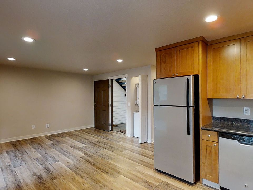 Sunset Court Apartment Rentals WA Zillow