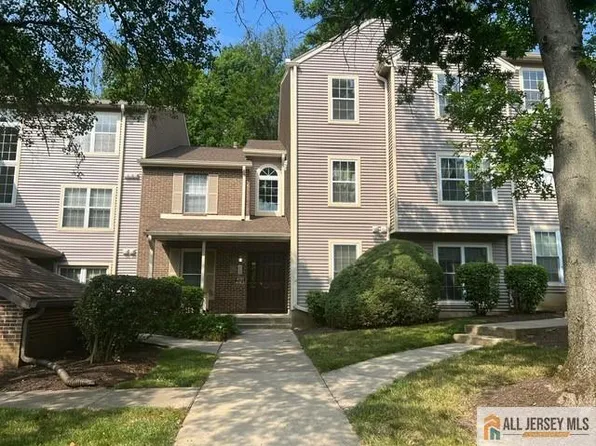 4161 Bayberry Ct, Monmouth Junction, NJ 08852
