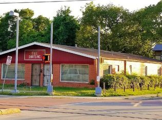 5127 Fulton St, Houston, TX 77009
