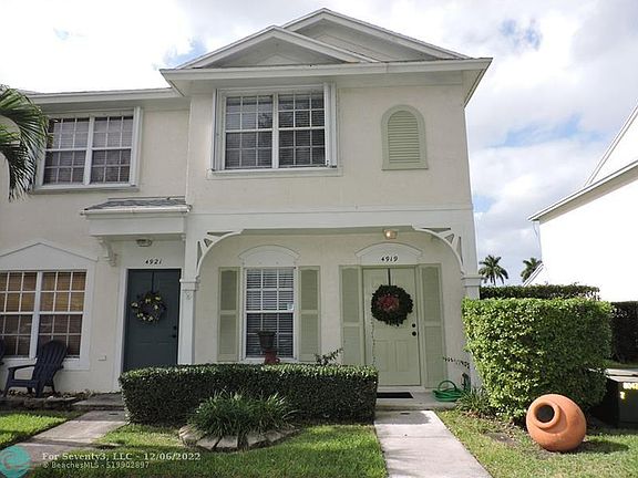 5th image of 4919 SW 31st Ter #108