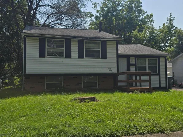 2390 Carlford St, Columbus, OH 43232