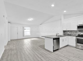 13974 Folkestone Cir, Wellington, FL 33414
