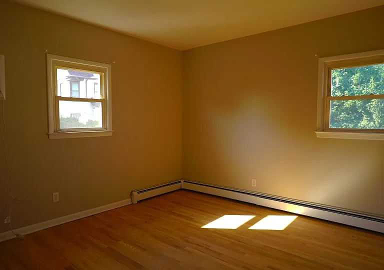 437 Broad St #2 — Photo 20
