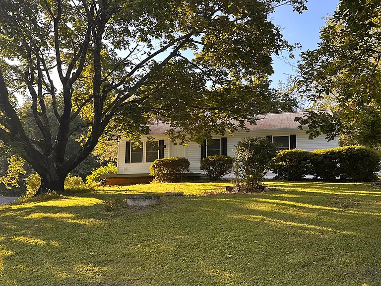 108 Rock Spring Church Rd — Photo 2