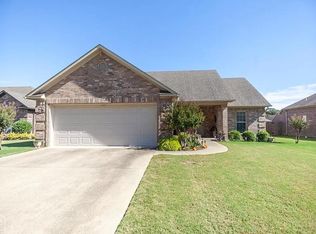 432 Silverstone Dr, Jonesboro, AR 72404