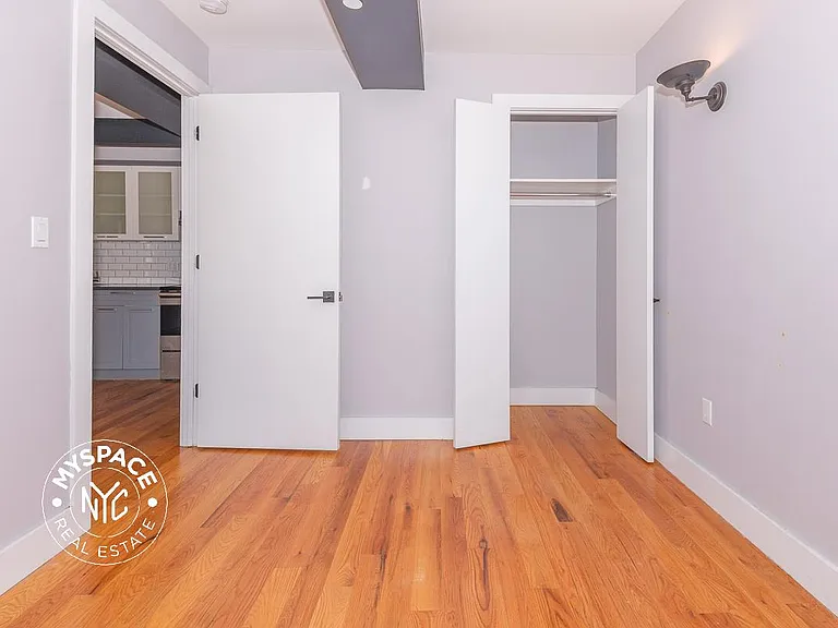 180 Lenox Rd #4D — Photo 8