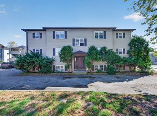 21-23 Lake St, Webster, MA 01570