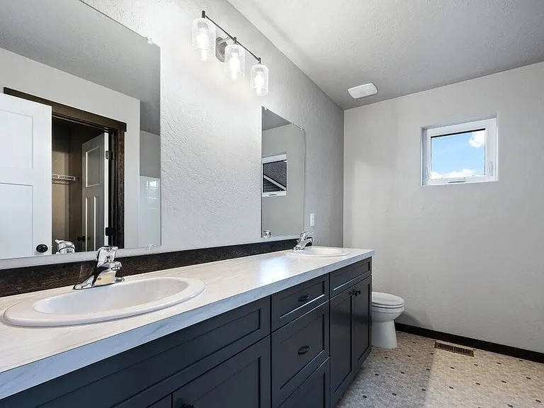 3884 N Abel Ln — Photo 6