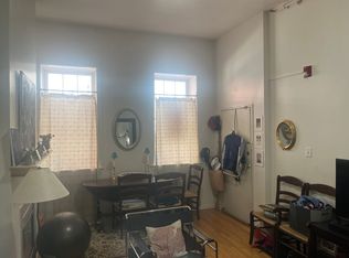 Bright Old City Loft, Philadelphia, PA 19106