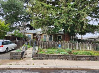 1027 Lochbrae Rd, Sacramento, CA 95815