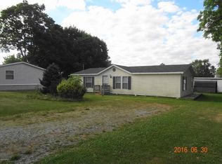 126 W Pine St, Grant, MI