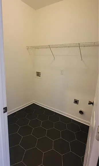 1701 Heights Cir NW — Photo 23