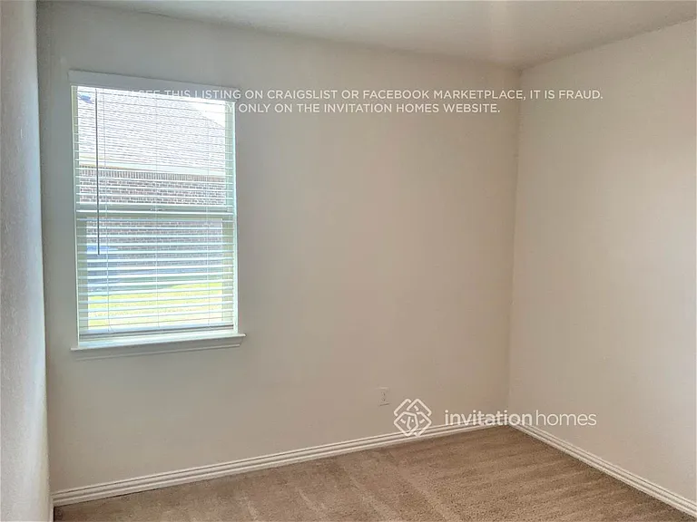 605 Fitzroy Ln — Photo 9