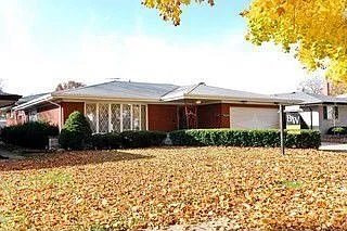 9224 Kedvale Ave photo 1