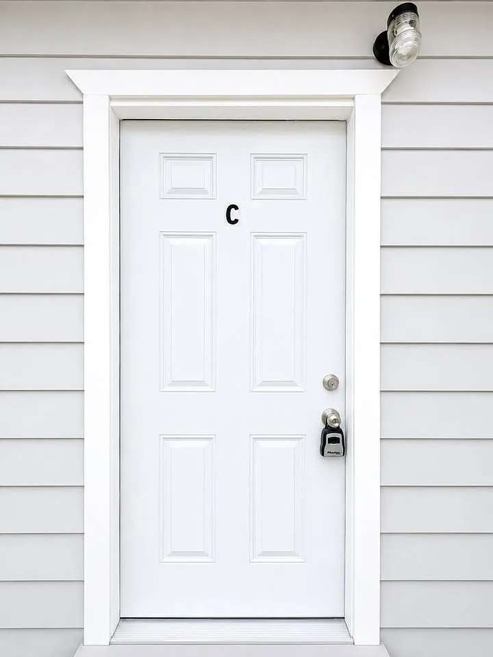 1 bed, 450 sqft, $1,100 — Photo 3
