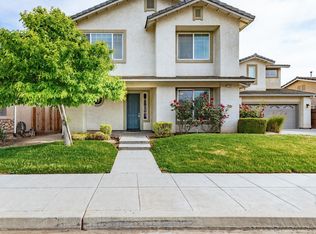 5766 E Kaviland Ave, Fresno, CA