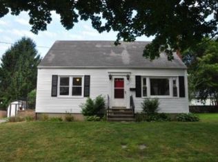 117 E Commonwealth Dr, Portland, ME 04103