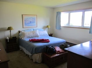 723 Walters Ln, Point Roberts, WA 98281