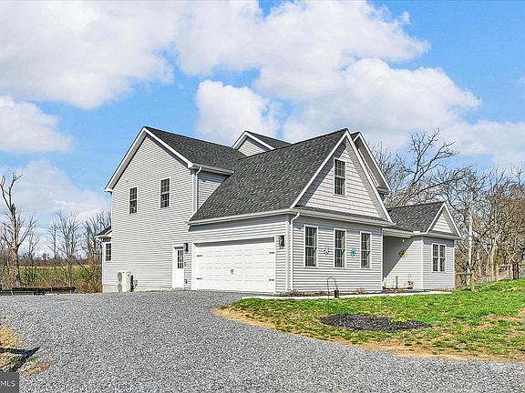 5th image of 2739 Cedar Run Rd