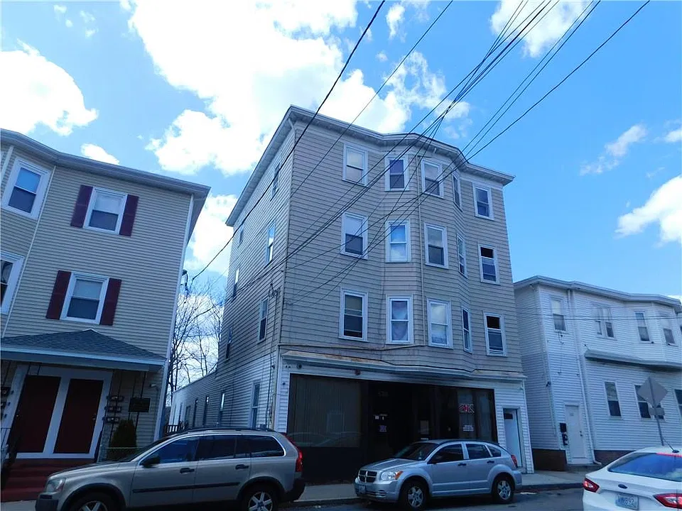Building Photo 3