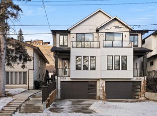 2528 S 7th Ave NW, Calgary, AB T2N 1A4