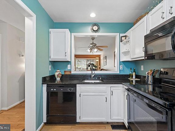 3rd image of 270 Miley Rd #270