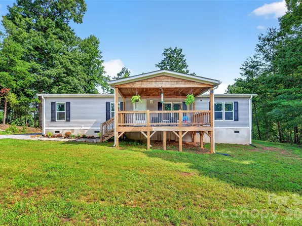248 Chestnut Oak Forest Dr, Nebo, NC 28761