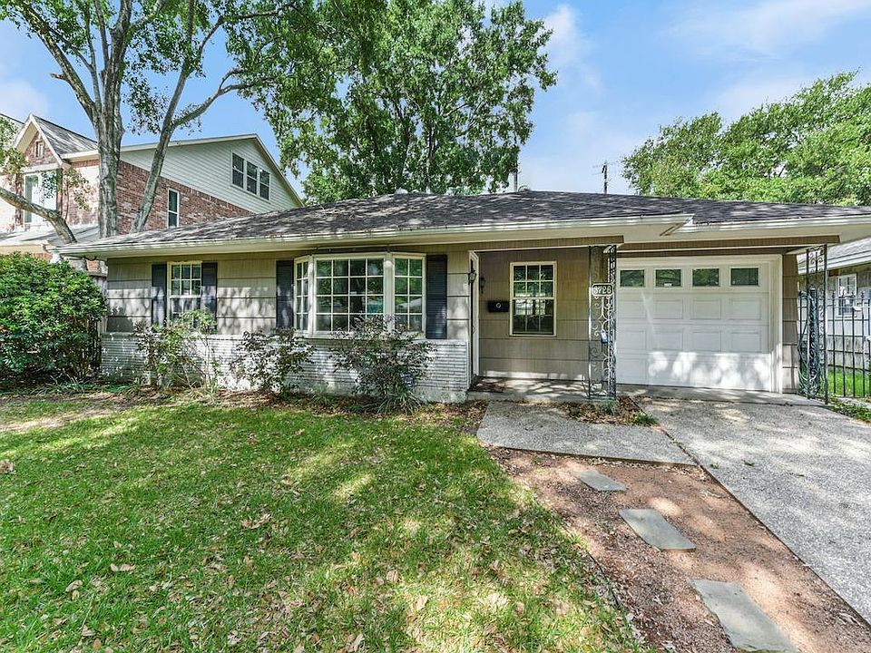 1st image of 3726 Las Palmas St