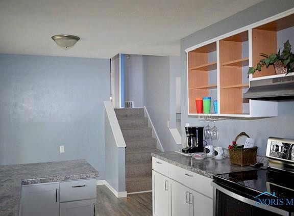 5th image of 331 Cheswick St